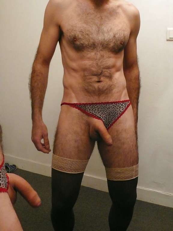 En culotte et string
 #27693931