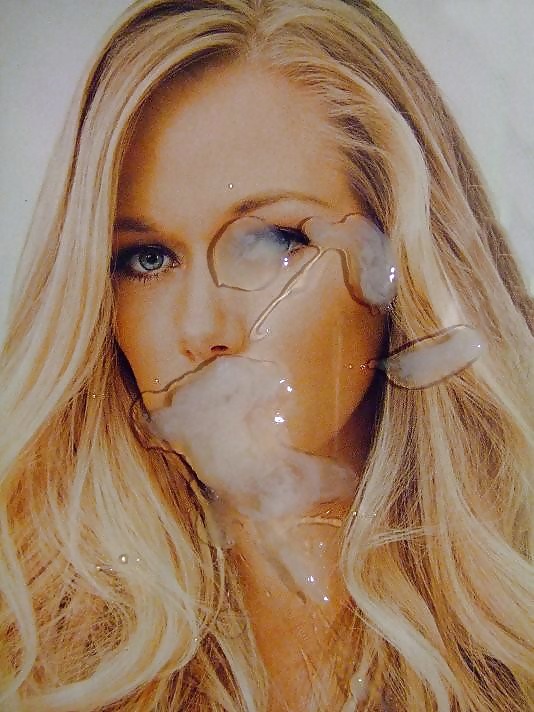 BIGflip Splatters Kendra Wilkinson #39497607