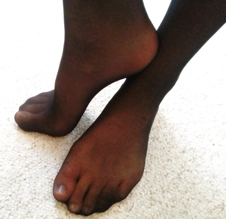 Feet 66 #23906930