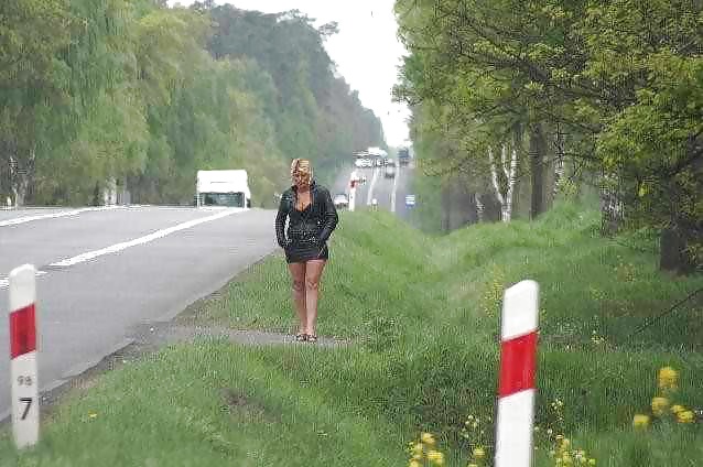 Européens Prostituées De Rue. Vouloir Plus? #29265138