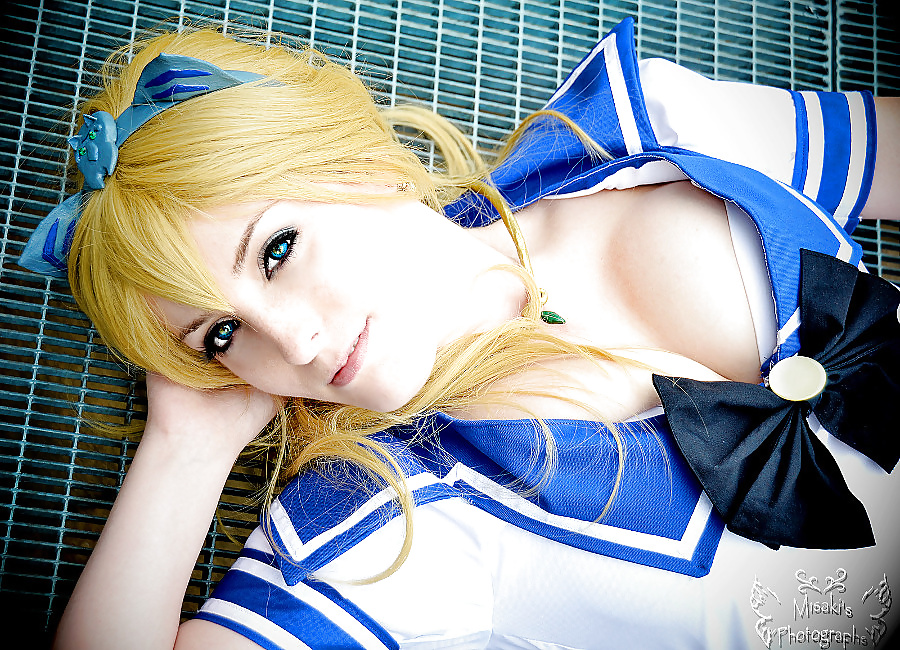 Cosplay (lindo y grandes tetas)
 #26983272