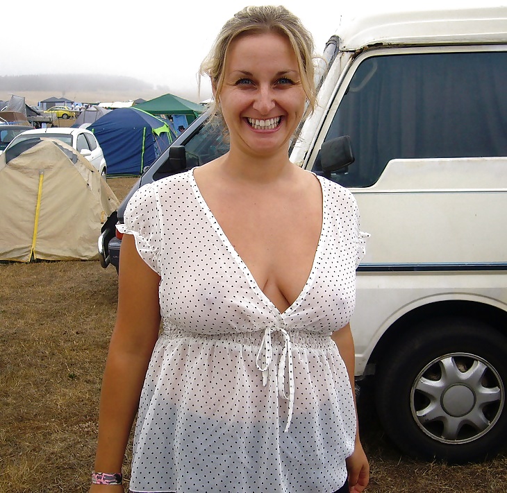 Milfs Braless #27737993