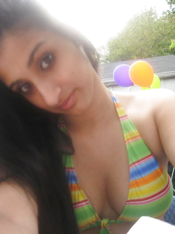 Desi indian girl exposing #25147923