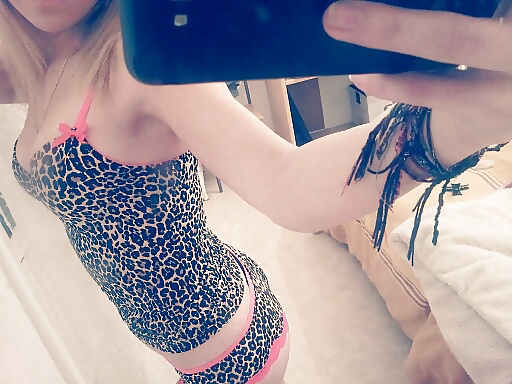 Selfie gallery 1 #32666339