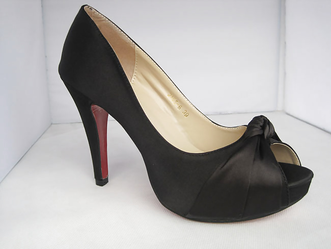 Decollete 3 #27883077