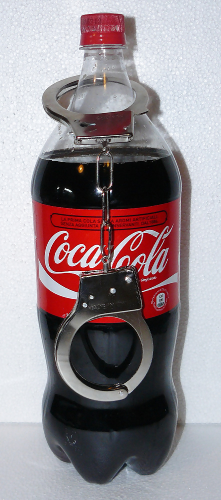 ... coca cola.. for me!!! #32378240