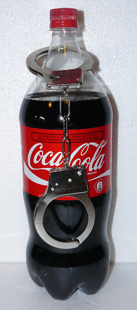 ... coca cola.. for me!!! #32378240