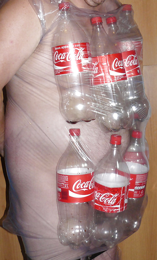 ... coca cola.. for me!!! #32378292
