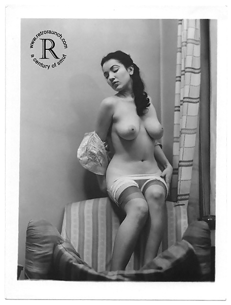 Fotografie in bianco e nero delle meravigliose donne mature
 #30631699