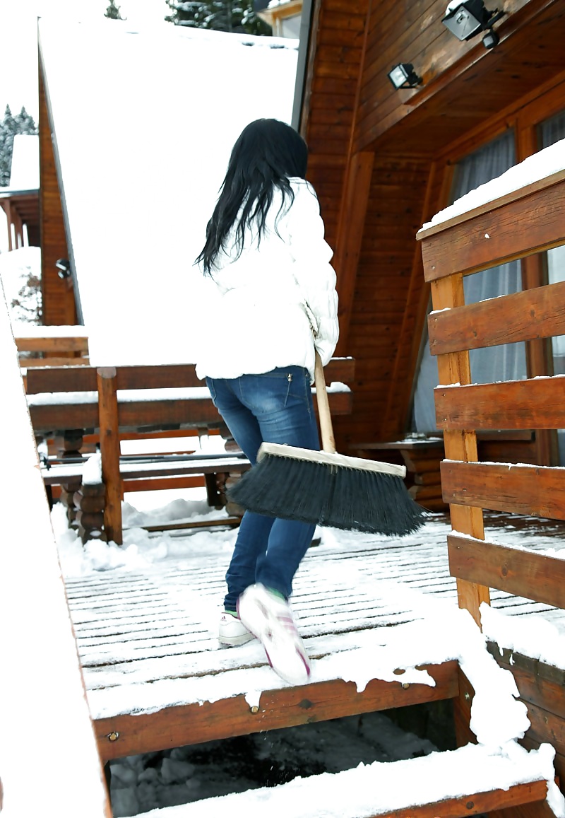 Teenie 514
 #24722521