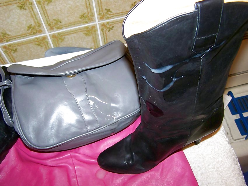Leather boots, skirt and handbag #31531694