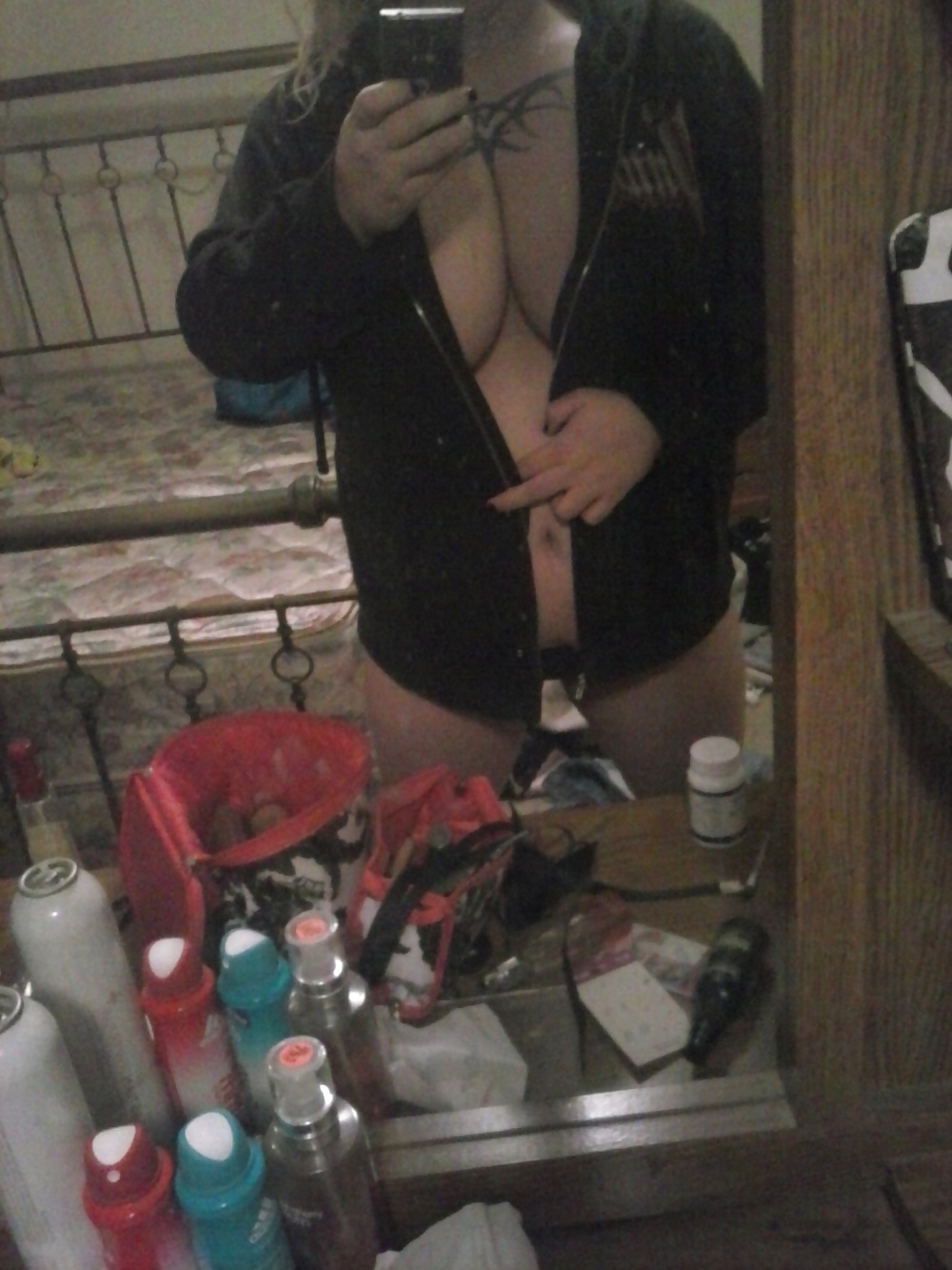 Random #28003083