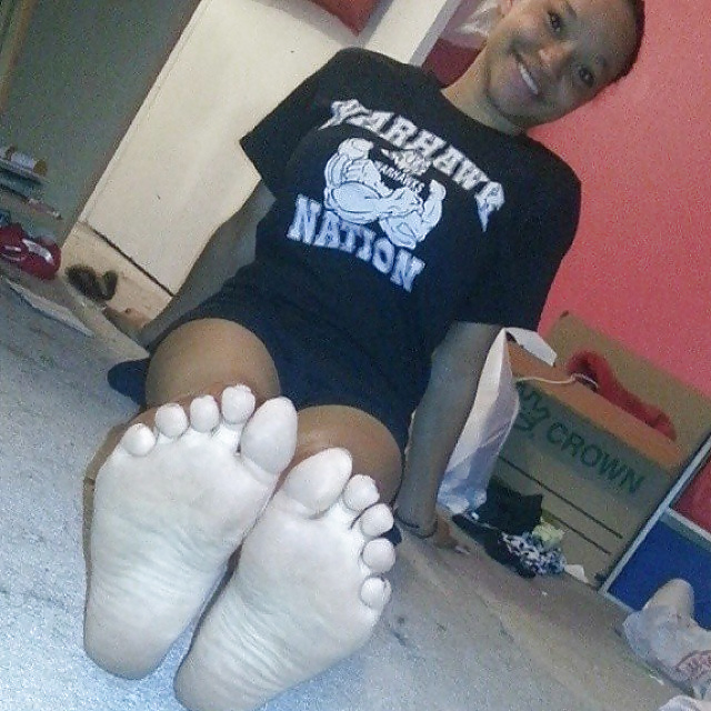 Ebony toes sexy feet sexy toes pretty feet pretty toes
 #25261905