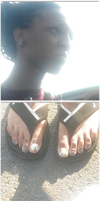 黒髪の足の指 セクシーな足 セクシーな足の指 かわいい足 かわいい足の指
 #25270357