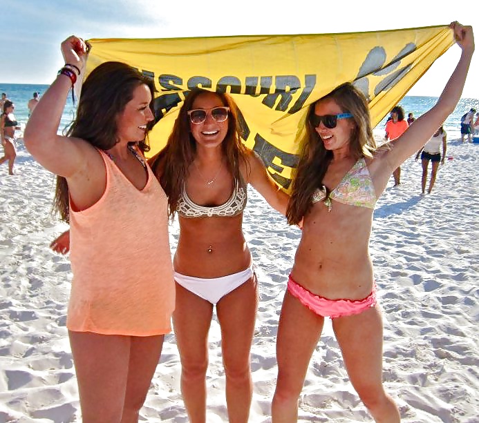 Facebook teen babes 10 bikini beach party #27526762
