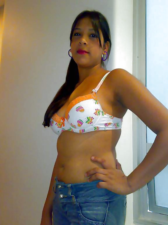 Colombian Whore #38770722