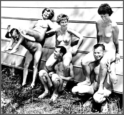 Groups Of Naked People - Vintage Edition - Vol. 9 #40861761