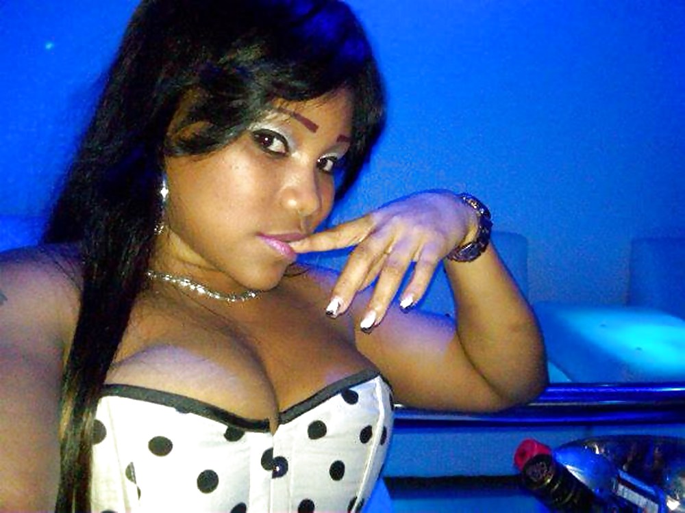 Una chica dominicana llamada sugelis h. #23035449