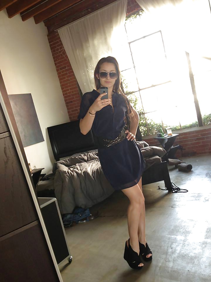 Dani daniels
 #29824750