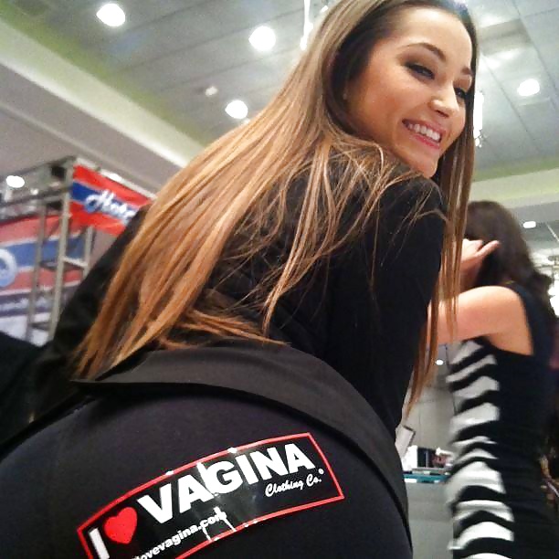 Dani daniels
 #29824908