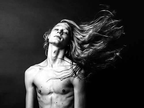 Belleza de pelo largo 6
 #22902836