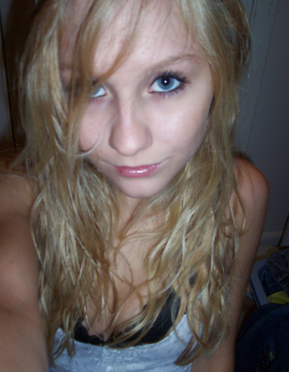 Cute Teen Blauen Augen Blondine #38540849