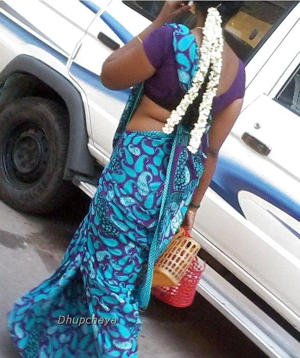 Desi tías
 #24121602