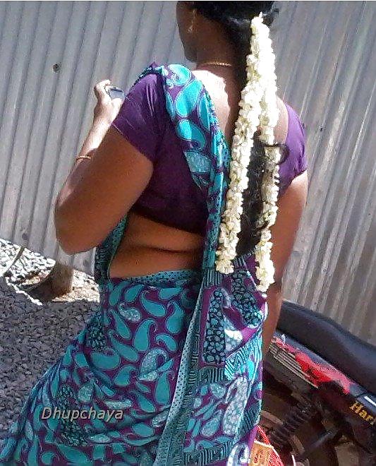 Desi tías
 #24121621