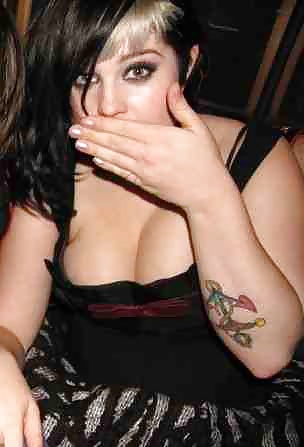 Faccia di burro bbw kelly osbourne
 #26731210