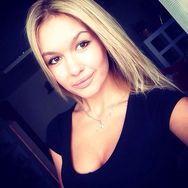 Anya russian bitch 
 #30823357