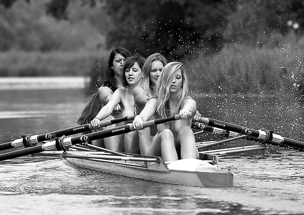 Naked female rowing-team #28622306