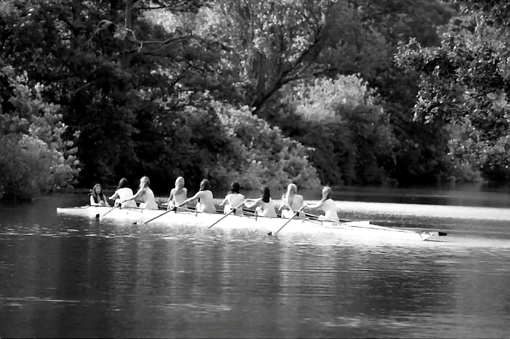 Naked female rowing-team #28622347