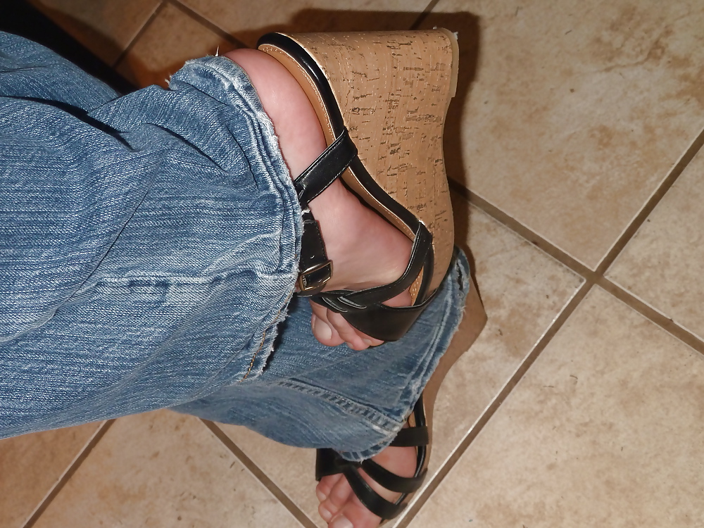 Sexy pies
 #37340067