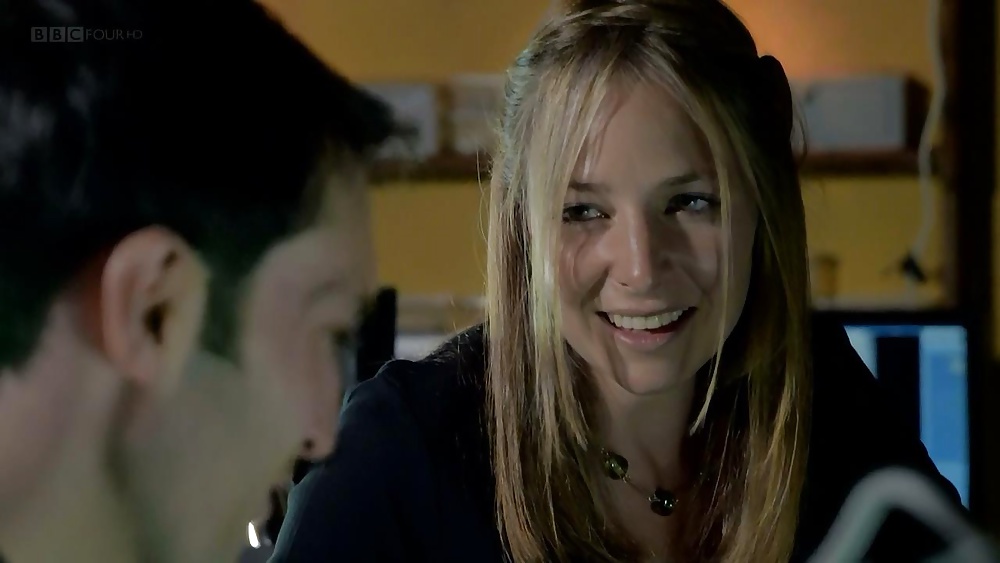 Alice roberts
 #24480007