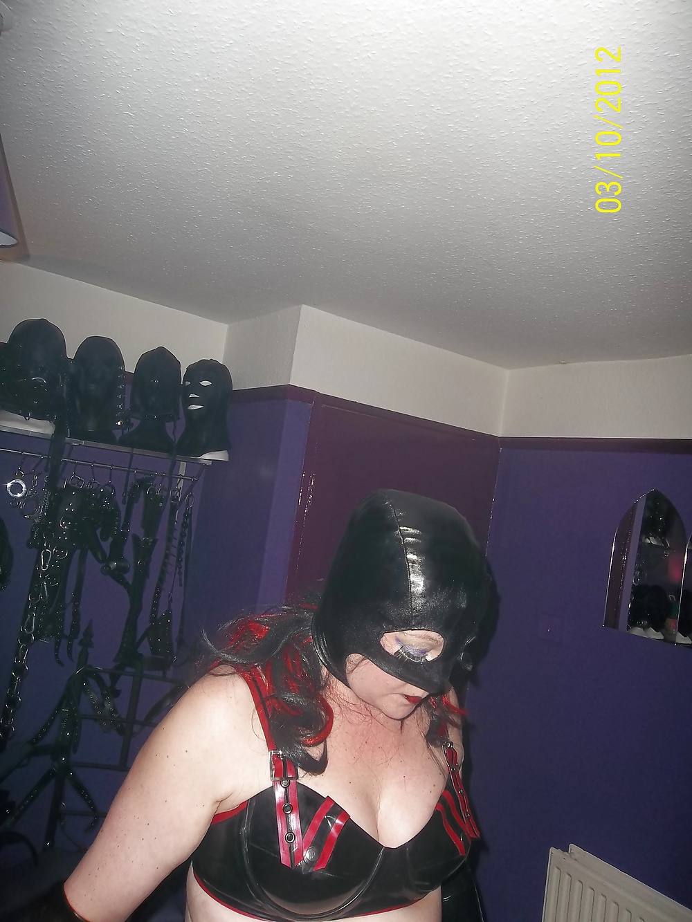 RUBBER WEDNESDAY #24914265