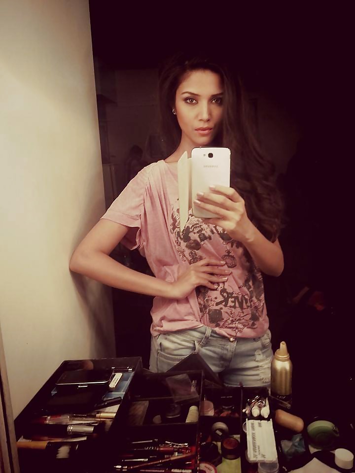 Sandra Mehta #34153102
