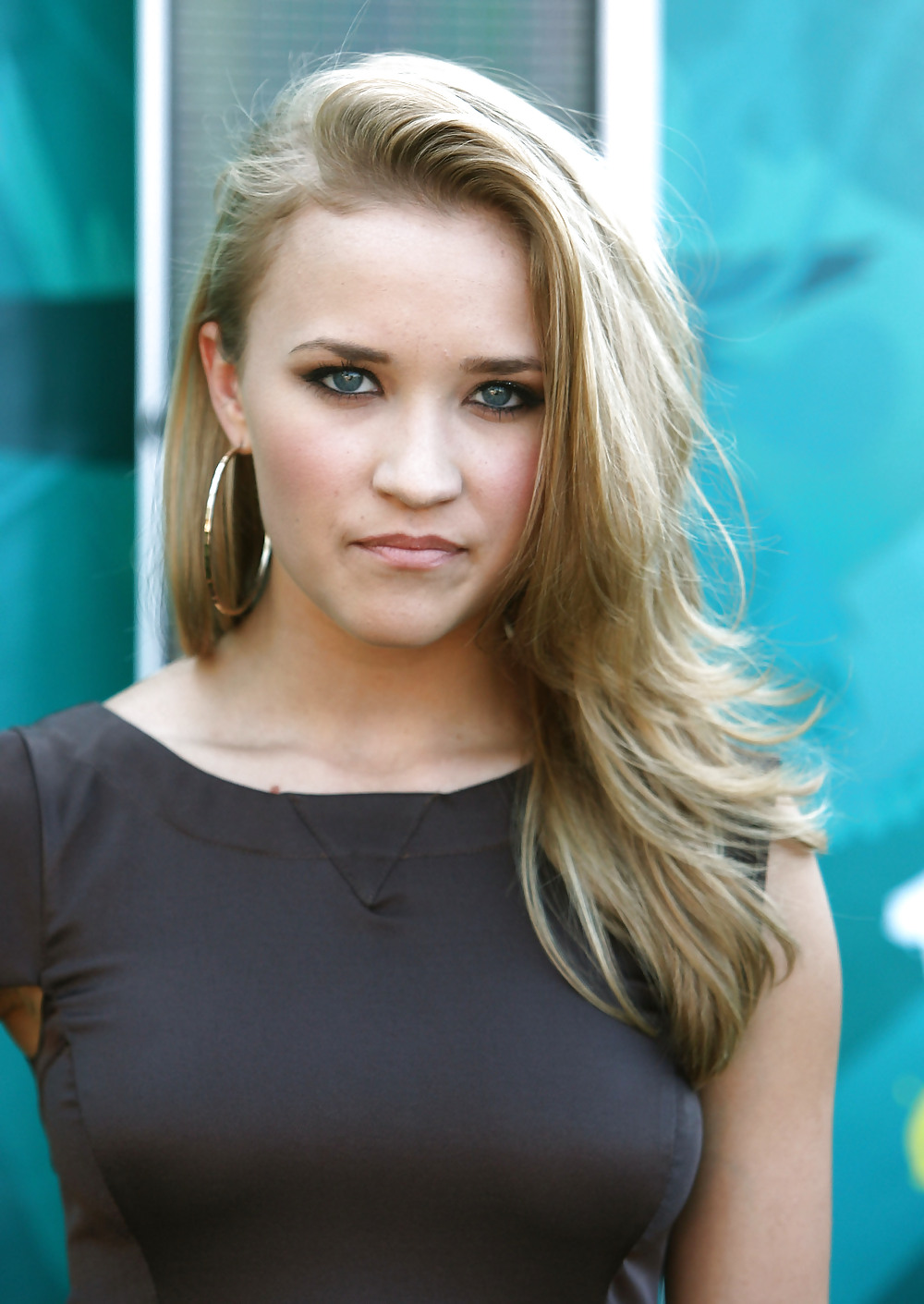 Emily osment
 #24640849