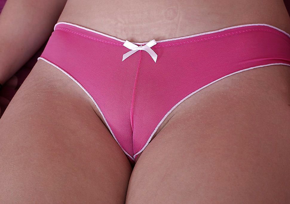 From the Moshe Files: Camel Toes Merit Your Stare #36279514