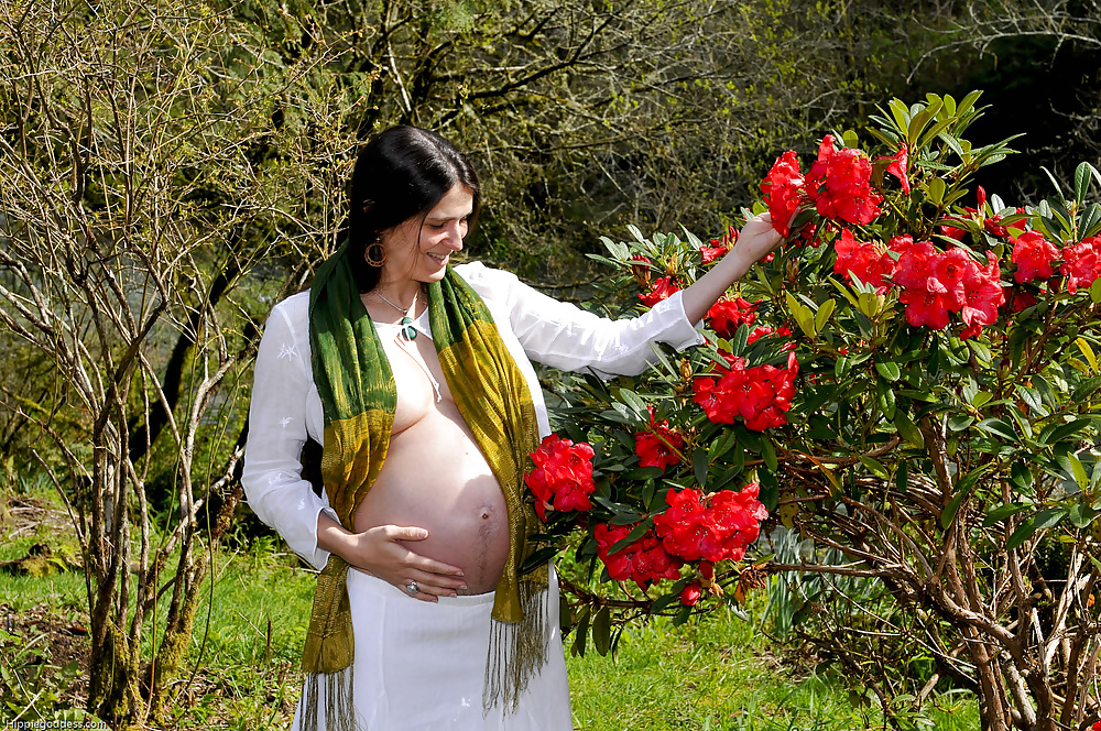 Alexia embarazada peluda.
 #32950076