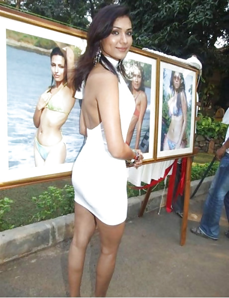 Chicas con vestidos sexys ajustados
 #33286857