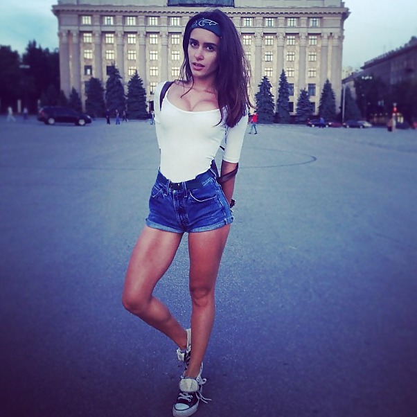 Alyona Ponomarenko #25304216