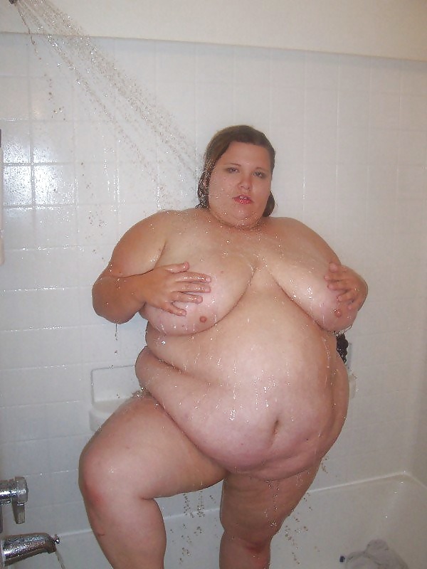 Bbw = big bath women #26261063