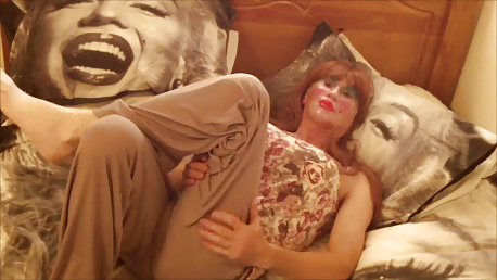 Playing before bedtime #30090104