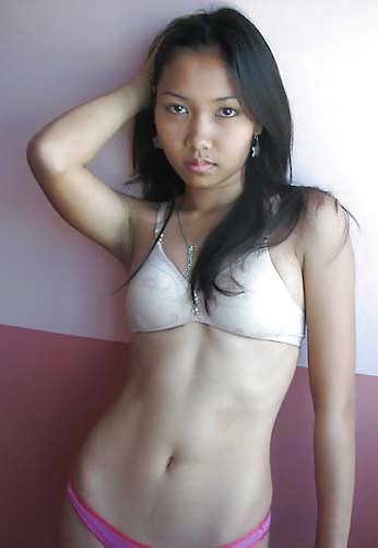 Nina Aus Indonesien #36397010