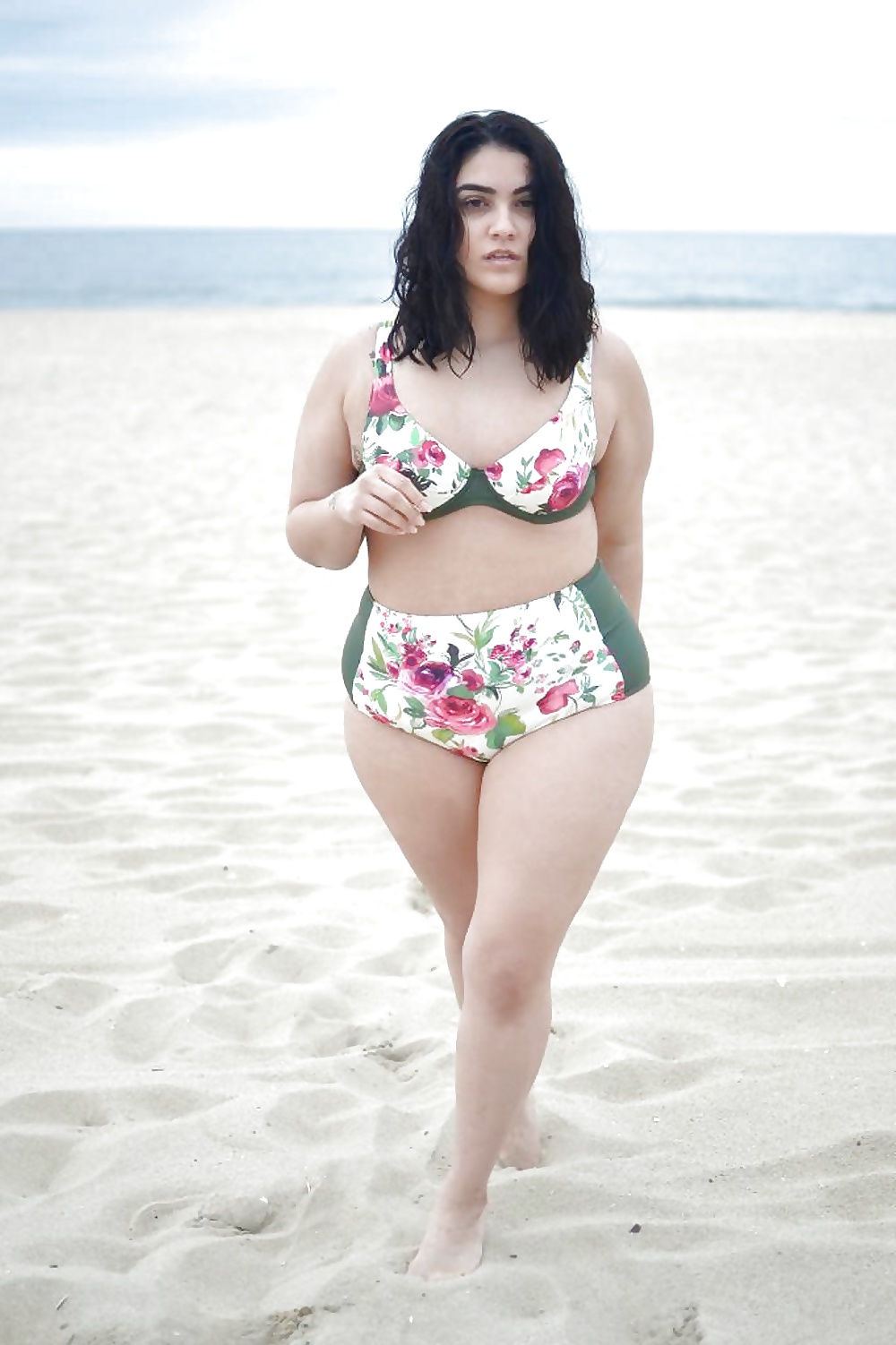 Nadia part 2 more curves #40175996