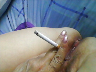 Smokin tits
 #38646152