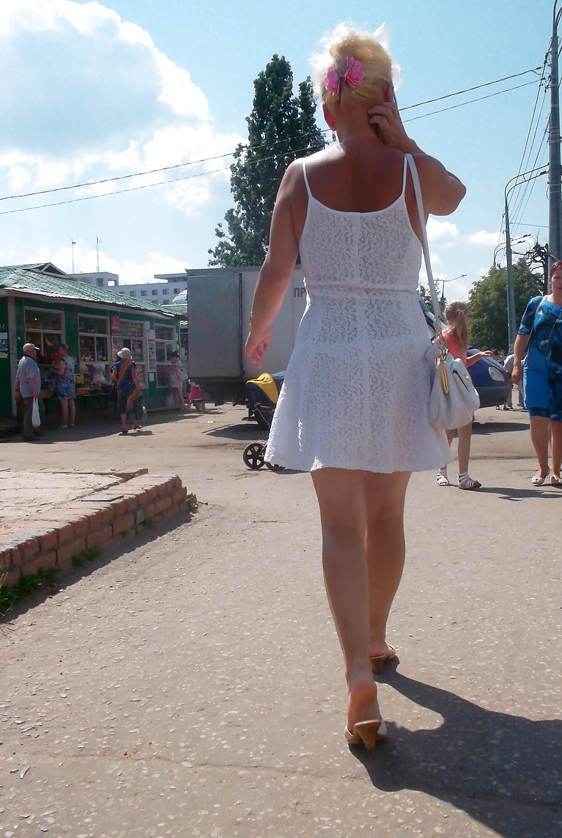 Mütter - Straße Candids #26867837