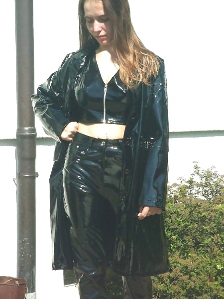 Plastic ,pvc how i like wear it  also upload helle #38969865