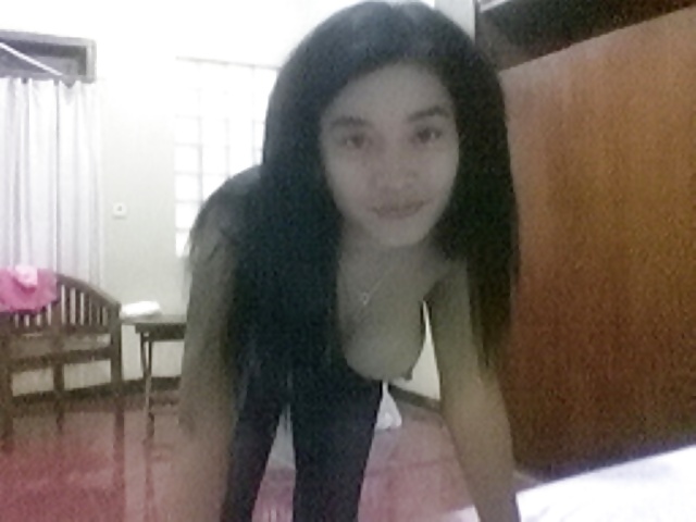 Maya Tunjuk Tetek #26068408