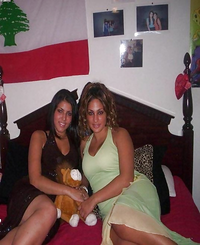 Arab Girls 4U ( Lesbians Colleftios - Part 1 )  #34037117